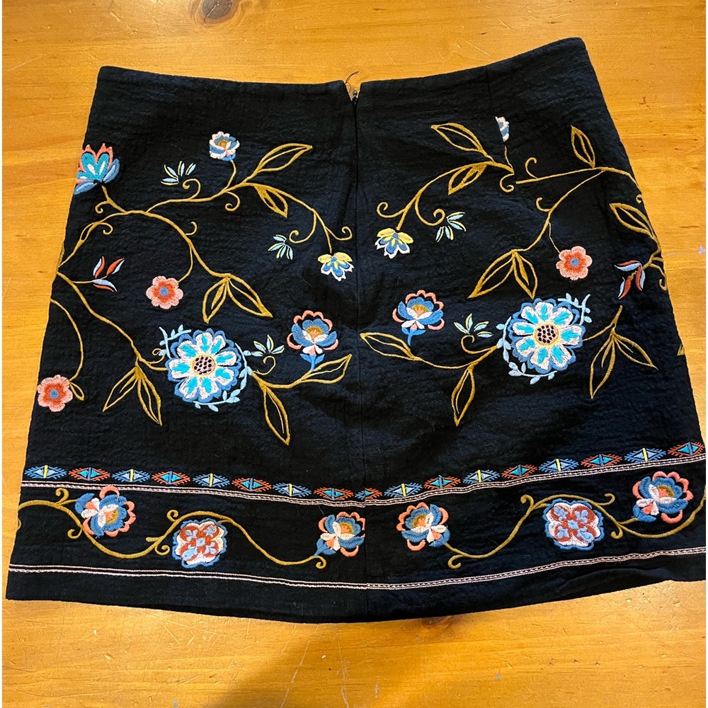 LOFT Embroidered Skirt